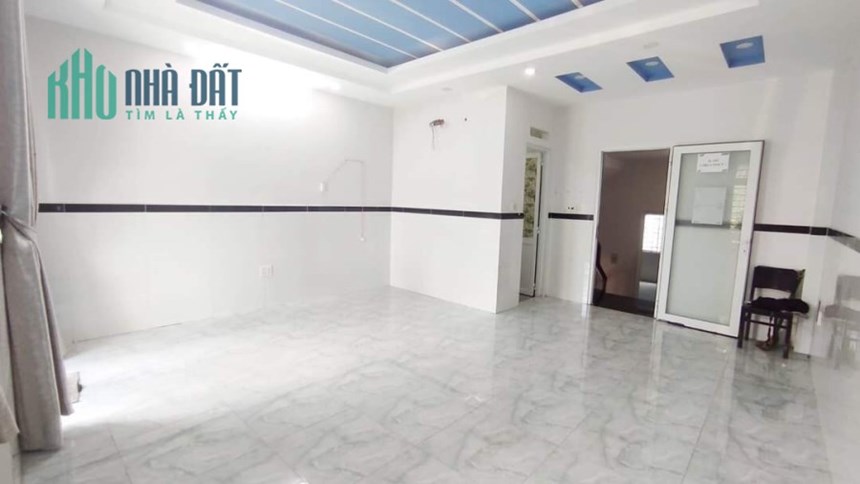 Bán nhà HẺM 10M Nguyễn Sĩ Sách - p15 - Tân Bình, 5,5m x 17m, Giá rẻ.
