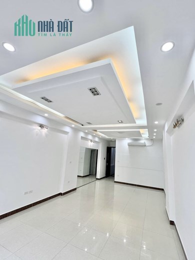 Nhà phân lô ô tô xa la, Hà đông 45m2, 4 ngủ, hơn 5 tỷ.