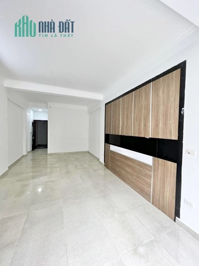 Nhà phân lô ô tô xa la, Hà đông 45m2, 4 ngủ, hơn 5 tỷ.