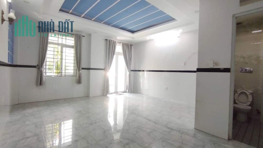 Bán nhà hẻm tải tránh nhau Nguyễn Sĩ Sách, p15, Tân Bình,91m2, 5,5m x 17m, Giá rẻ.