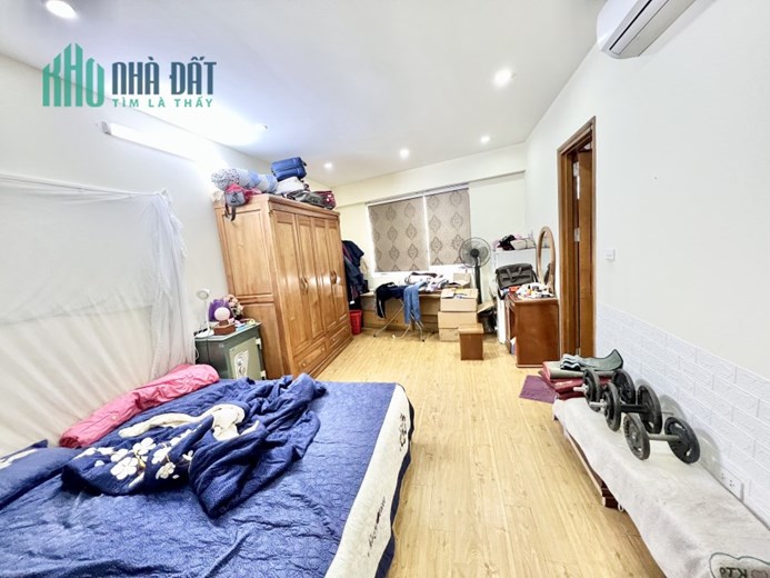 Bán V3 Victoria Văn phú, 116m2, 3 ngủ, hướng ĐN, nhỉnh 1 tỷ.