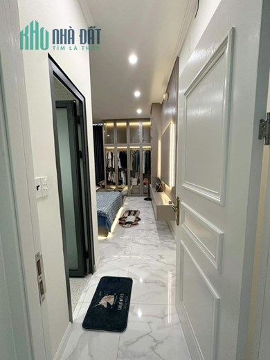 Nhà mới 3 tầng cạnh chợ An Đông đường An Dương Vương P9Q5