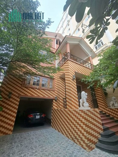 Biệt thự 650m2 Hoàng Quốc Việt, P.Phú Thuận, Quận7 giá 87 tỷ