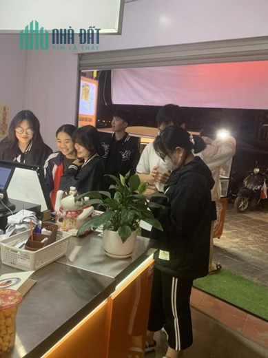 Mình nhượng lại quán trà sữa nướng, đồ ăn nhanh của hãng Yi He Kao Nai, Thực sự là rất rất tiếc ý…