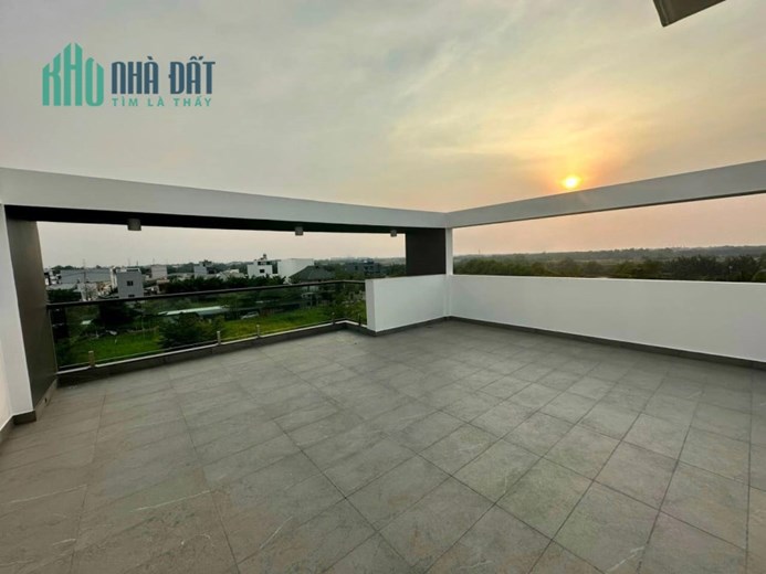 Định cư nước ngoài bán gấp nhà 5 tầng Quận7, thu nhập1,5 tỷ năm, chỉ nhỉnh 32 tỷ