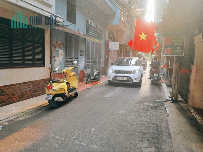 BÁN NHÀ MẶT NGÕ LÊ THANH NGHỊ, HAI BÀ TRƯNG, Ô TÔ, KINH DOANH, MẶT TIỀN CỰC ĐẸP, 76M2*MT6.2M CHỈ 15
