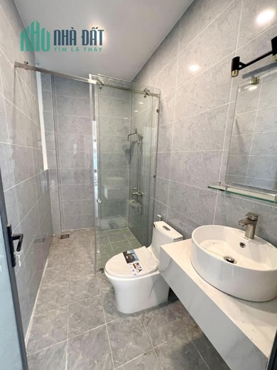 Nhà mới mặt tiền hẻm 4m Nguyễn Thị Tần p2 q8 giá 6tỷ4