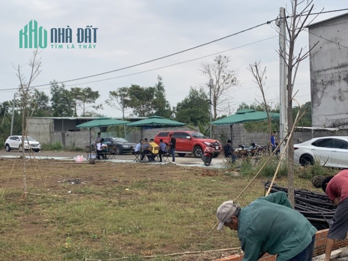 Bán đất thổ cư trung tâm Dầu Giây SHR