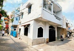 Nhà mặt tiền hẻm oto 40m2 Nguyễn Khoái, Quận 4 Giá 4.85 tỷ