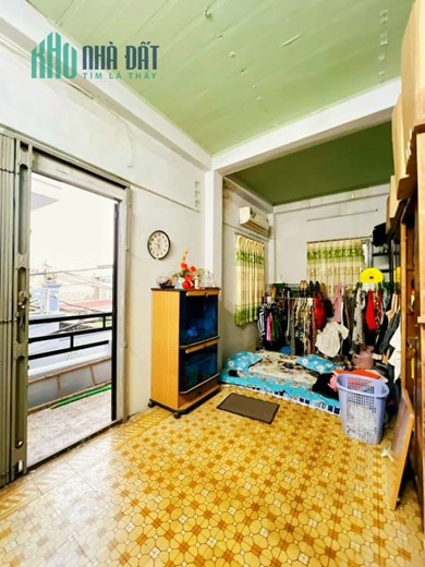 Nhà mặt tiền hẻm oto 40m2 Nguyễn Khoái, Quận 4 Giá 4.85 tỷ
