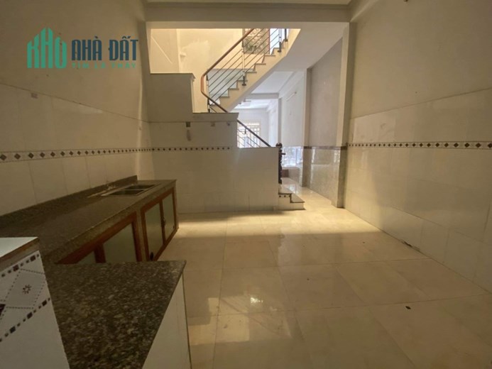 BÁN NHÀ HXH NGAY LÊ TRỌNG TẤN, BÌNH TÂN - 4x17 VUÔNG - 2 TẦNG BTCT - CHỈ 4.x TỶ
