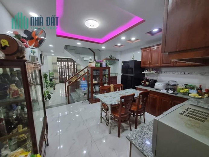 🔥 Nhà BTCT 66m2 nở hậu, 4 tầng, hẻm 4m thông, phần mềm Quang Trung chỉ nhỉnh 6 tỷ. 🔥