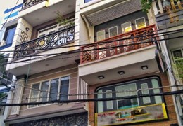 Mặt tiền 32m2 Đường số Vĩnh Hội, Quận 4 giá 10.8 tỷ