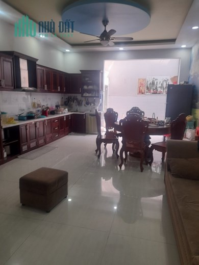 Nhà 100m2 4 lầu 5mx20m KHU TÊN LỬA ngay AEON Bình Tân 14.3 tỷ