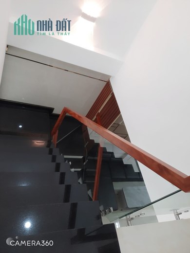 8 tỷ, nhà 2 tầng, 7x15m, tân kiễng, Quận 7, lộ ô tô