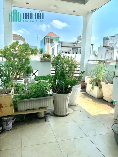 Bán nhà HXH Vườn Chuối Phường 4 QUẬN 3 - 5 tầng BTCT - Sổ Vuông A4 - Ngay chợ Vườn Chuối