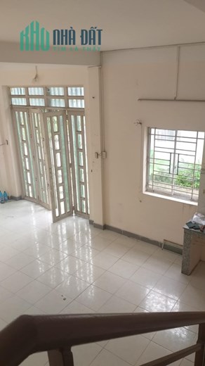 Bán Nhà 3 tầng Lô Góc Hai Mặt Hẻm_ Nguyễn Duy Trinh, P. Phú Hữu, Quận 9_ 72 m2_ 4 tỷ 850
