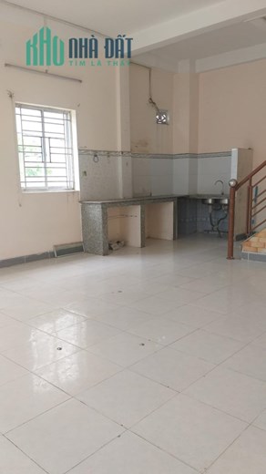 Bán Nhà 3 tầng Lô Góc Hai Mặt Hẻm_ Nguyễn Duy Trinh, P. Phú Hữu, Quận 9_ 72 m2_ 4 tỷ 850