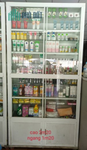 SANG NHƯỢNG NHÀ THUỐC HAI MẶT TIỀN