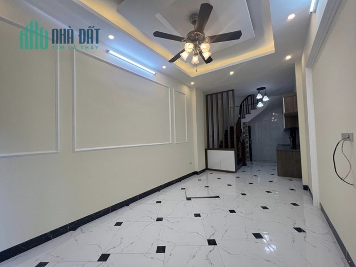 Nhà đẹp Nam Dư, Lĩnh Nam, Hoàng Mai 31m, 4 tầng giá 3,4 tỷ