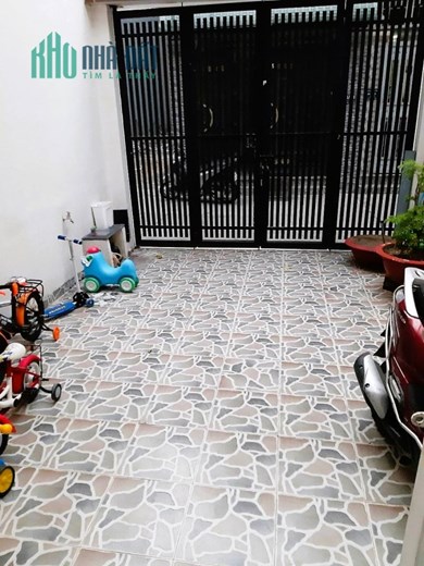 Cho thuê nhà nguyên căn 4x20 hẻm xe hơi 4PN đường 30 Linh Đông