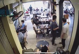 SANG NHƯỢNG QUÁN CAFFE VÀ BIA 2 MẶT TIỀN