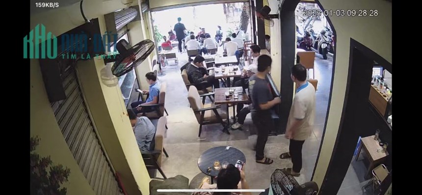 SANG NHƯỢNG QUÁN CAFFE VÀ BIA 2 MẶT TIỀN