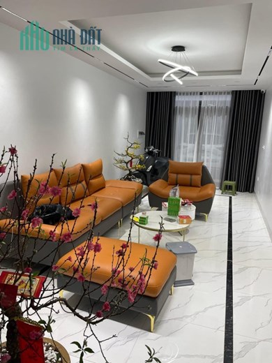 Bán nhà GIÁP BÁT 58m2 x5T,hiện đại,mới,ở luôn,giá 4,95 tỷ,ngõ 3m