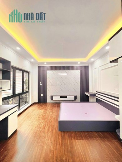 Bán nhà Định công 36m2 x5T,mới,đẹp,hiện tại,ngõ rộng,giá 3,3 tỷ,ở luôn