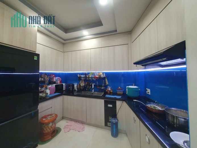 BÁN NHÀ DẠNG BIỆT THỰ MINI VÕ VĂN NGÂN LINH CHIÊU 4 TẦNG CHỈ 5,6 TỶ