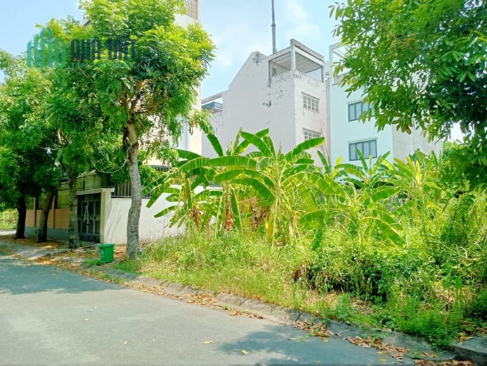 Bán lô đất đường 3B - 12m KDC GeenLife 13C - Giá : 4.5 Tỷ (TL)