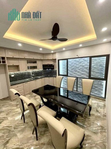 Bán nhà Minh Khai, 68m x 6 tầng, 10.5 tỷ, thang máy, gara ô tô, nhà đẹp
