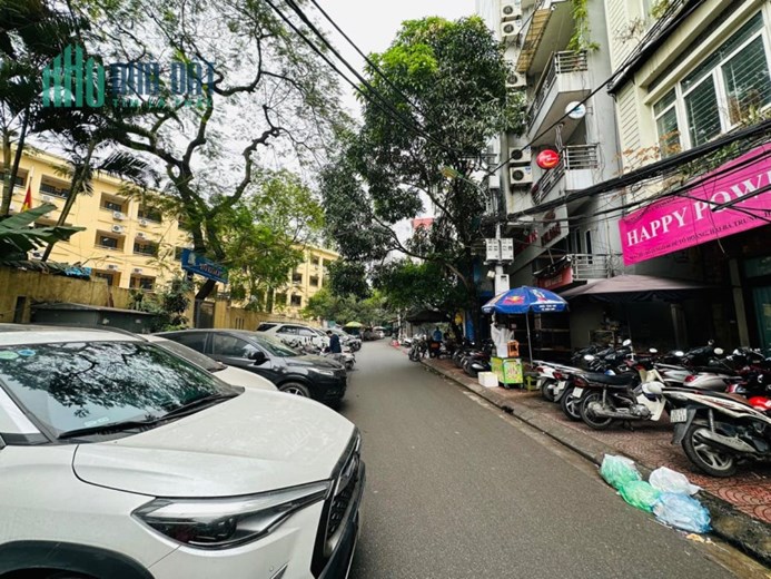 SIÊU PHẨM PHỐ ĐẠI CỒ VIỆT,KINH DOANH DỈNH,  DOANH THU KHỦNG, 89M2*10 TẦNG, MT 8.3M, 27.X TỶ