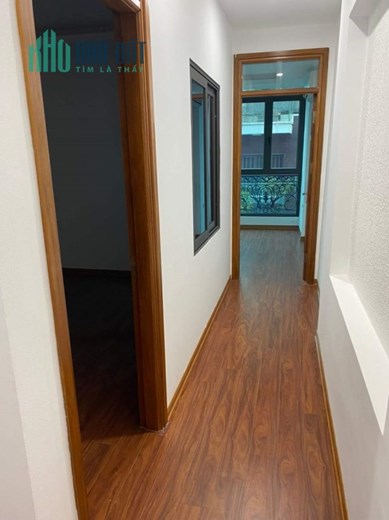 Tòa Văn phòng, Ô tô tránh, TM, KD, mới đẹp Thái Hà, Đống Đa, 61 m2 x7t, mt 5.7 m, 21tỷ9 TLCC
