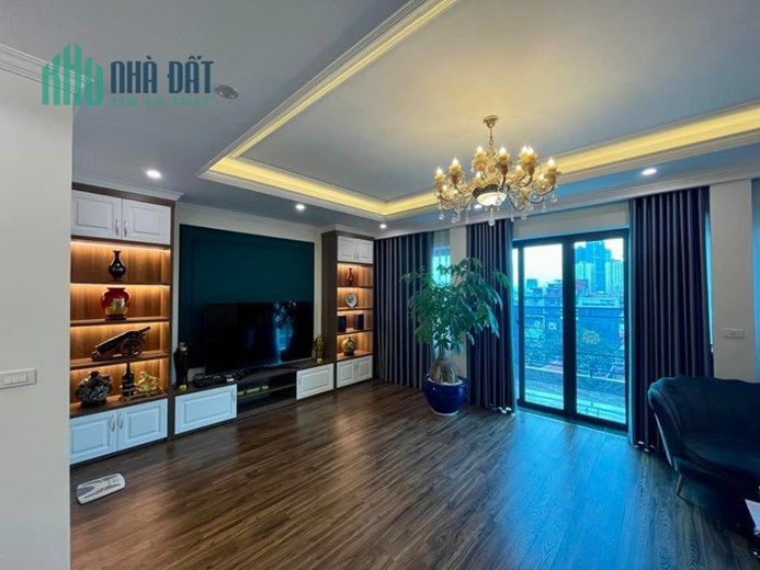 Bán nhà mặt phố Kim Mã, Ba Đình 75m, 6 tầng, mt 4.5m. Giá: 33 tỷ