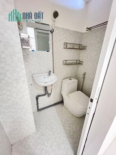 Nhà bán 3 tầng mới, đẹp hẻm thông đường Phạm Thế Hiển - Giá 2 Tỷ 280 (TL)