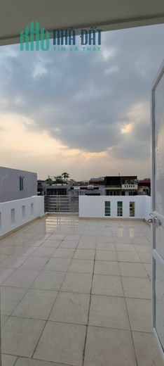 Bán nhà ngõ 229 Miếu Hai Xã, 41m 4 tầng độc lập riêng tường, GIÁ 2.3 tỉ