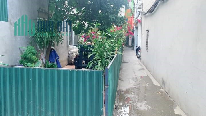 BÁN CỰC GẤP MẢNH ĐẤT VÀNG PHỐ ĐỨC GIANG QUẬN LONG BIÊN