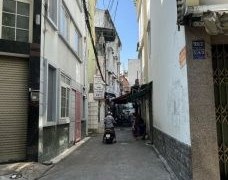 Cần Bán Nhà Vị Trí trung tâm Quận 1