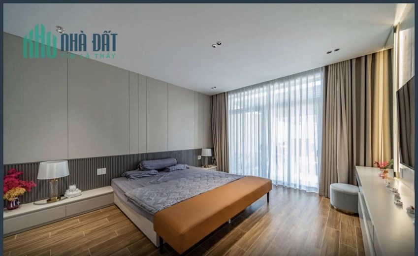 Phân lô ô tô đỗ vỉa hè Ngụy Như Kon Tum - 1 nhà ra phố - 35m2 x 4 Tầng - MT 5m - hơn 9 tỷ