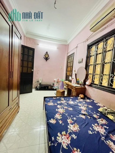 BÁN NHÀ CHÙA BỘC- 49M2 10M RA ĐƯỜNG CHÍNH NGÕ Ô TÔ GẦN 6 TỶ