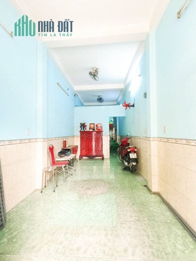 Bán gấp nhà mặt tiền đường Hồng Bàng Phường 1 Quận 11 48m2 3 tầng BTCT chỉ nhỉnh 11 tỷ
