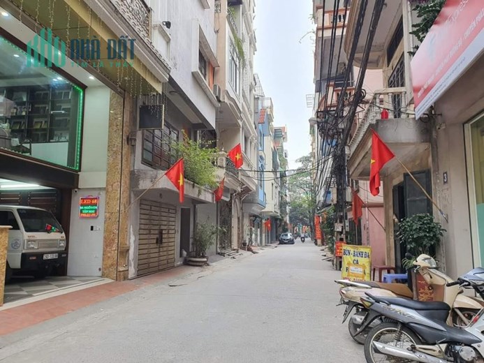 Nhà tân mai - Hoàng Mai 35m2*5 Tầng ngõ rộng giá 3.9 Tỷ