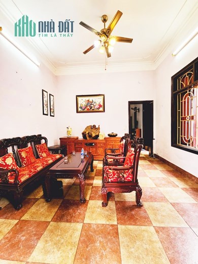 Nhà tân mai - Hoàng Mai 35m2*5 Tầng ngõ rộng giá 3.9 Tỷ