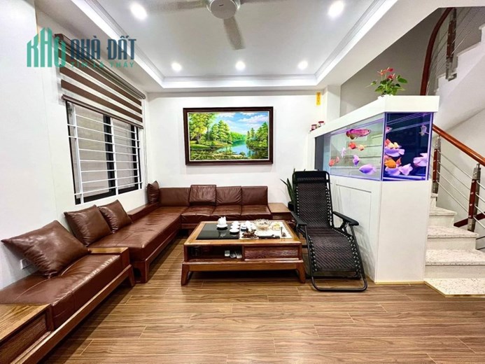 Bán nhà mặt ngõ Trần Duy Hưng 55m 5 tầng mặt tiền 4m ngõ thông kinh doanh nhỉnh 6 tỷ lh 0975124520