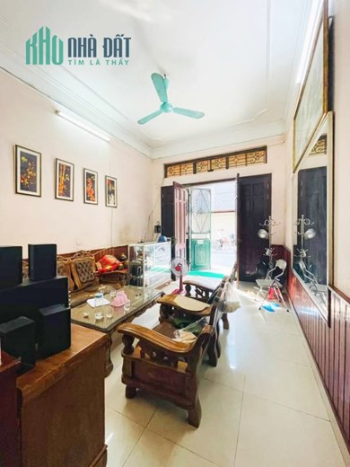 Bán Nhà Mặt Phố Trần Đăng Ninh, Hà Đông, 44m2 MT4m hơn 6 tỷ ô tô tránh, kinh doanh