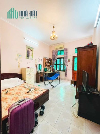 Bán Nhà Mặt Phố Trần Đăng Ninh, Hà Đông, 44m2 MT4m hơn 6 tỷ ô tô tránh, kinh doanh