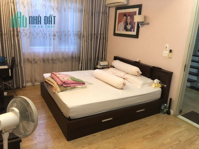 Bán nhà phố Ngộ Gia Tự, Lô góc, ô tô, Full nội thất, 50 m2, chỉ 7 tỷ.
