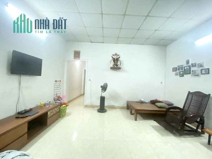 BÁN GẤP NHÀ QUỐC LỘ 1K, LINH XUÂN THỦ ĐỨC 5X17M, HẺM XE HƠI MỚI Ở NGAY CHỈ NHỈNH 4 TỶ XÍU TL