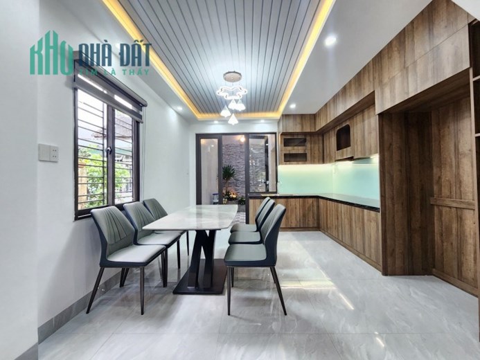 Nhà mới 3 tầng Tôn Đức Thắng gần Đh Sự Phạm